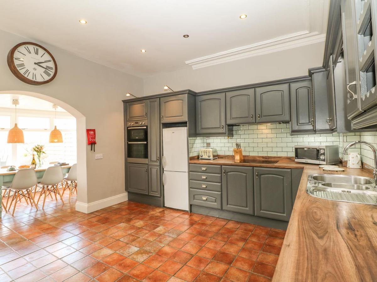 Talbot House Villa Касълтън Екстериор снимка